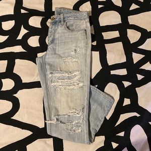 American Eagle Tom girl ripped jeans size: 4 reg